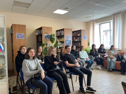 В ИСТ состоялась профориентационная встреча с представителями НГОО НЦПСиД «Вместе»